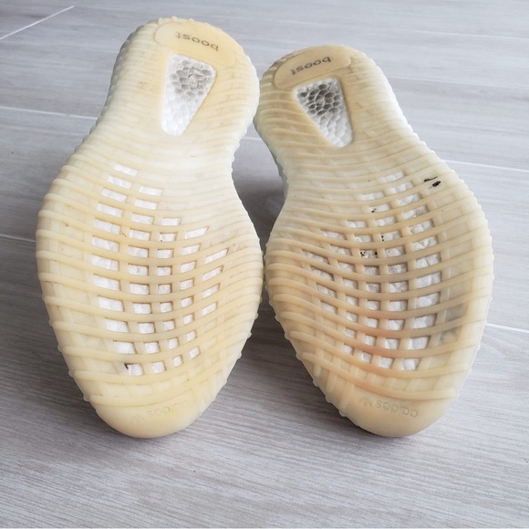 Yeezy Boost 350 V2 “Cream White” main image 4